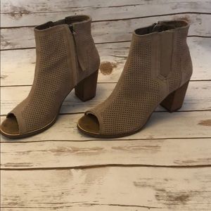 Toms size 8 booties open toe